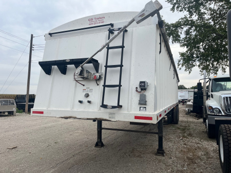 Used 2010 GSI 36' Grain Trailer