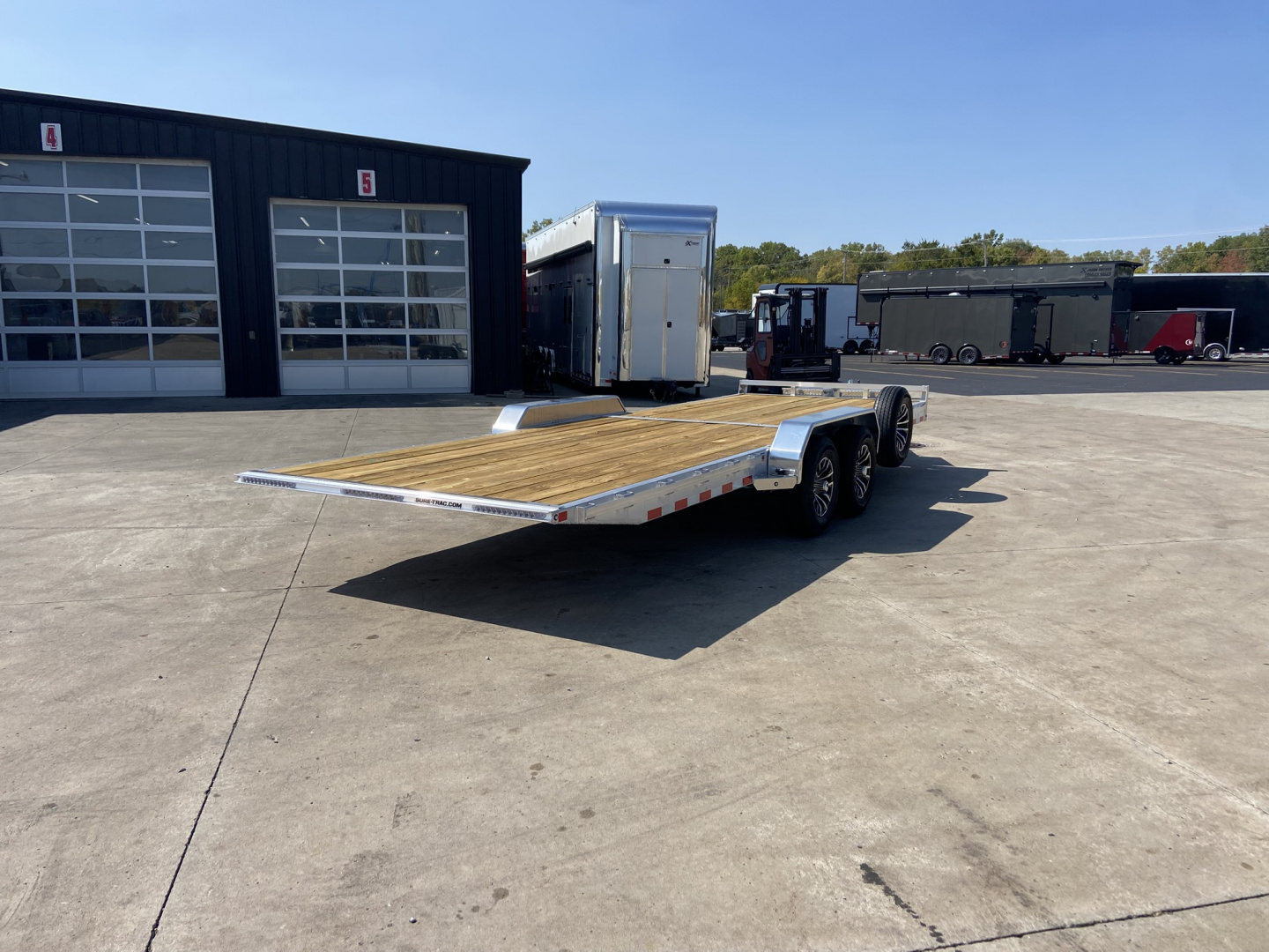 New 2026 Sure-Trac Equipment Trailer 22'
