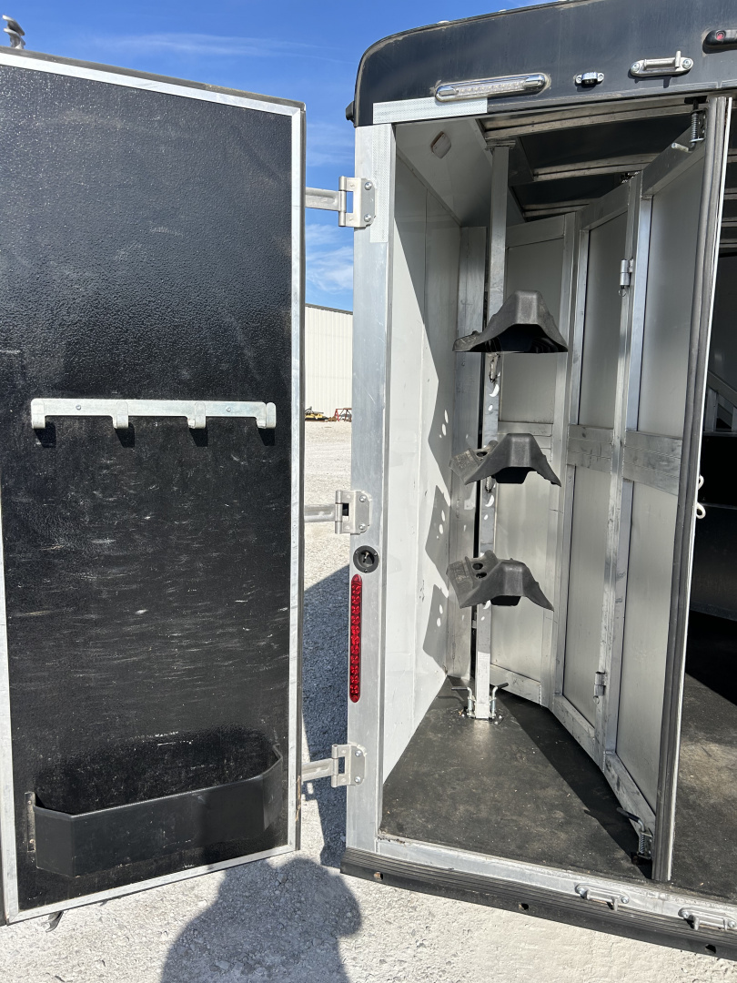 Used 2022 Bison Trailers Scout 3 Horse Living Quarters Horse Trailer