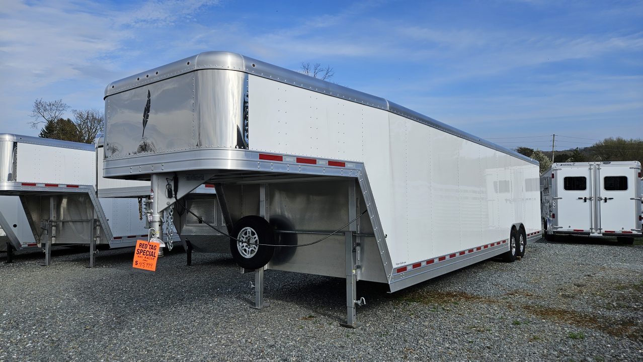 New 2025 Featherlite Trailers GOOSENECK 4941 8.5X32 Car / Racing Trailer