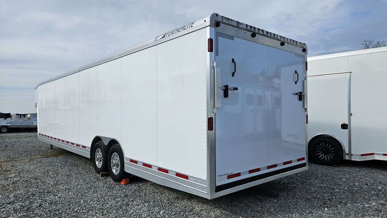New 2025 Featherlite Trailers GOOSENECK 4941 8.5X32 Car / Racing Trailer