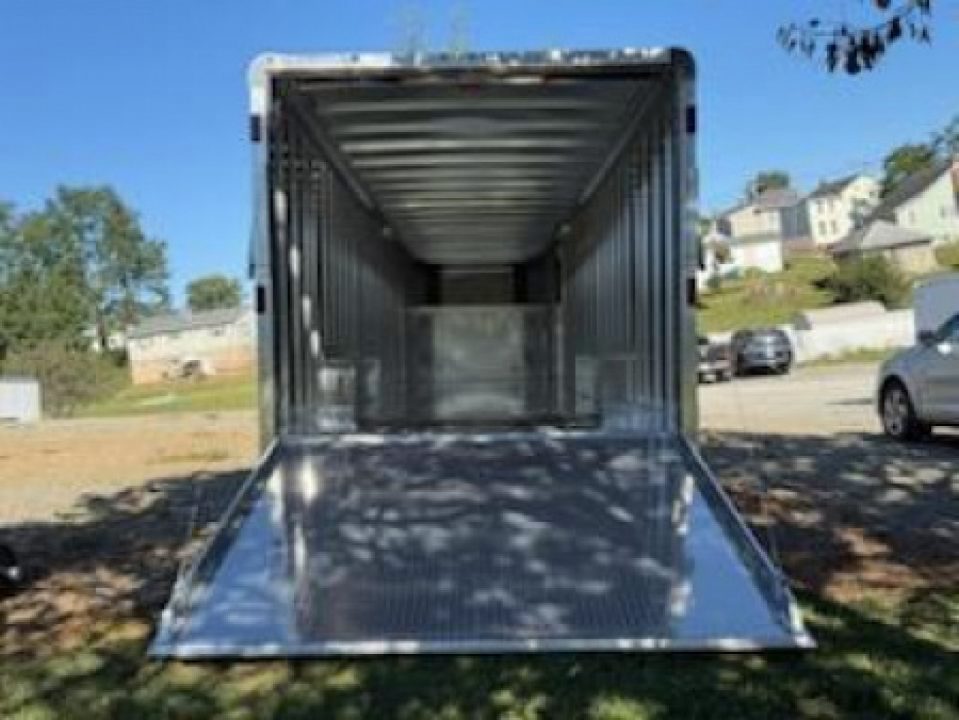 New 2025 Featherlite Trailers GOOSENECK 4941 8.5X32 Car / Racing Trailer