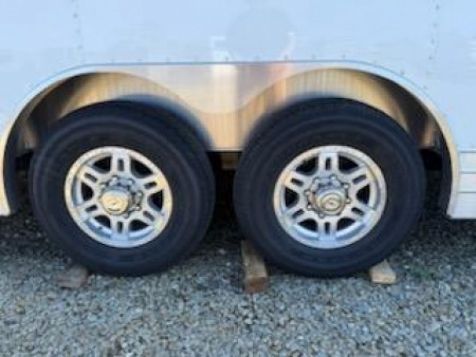 New 2025 Featherlite Trailers GOOSENECK 4941 8.5X32 Car / Racing Trailer