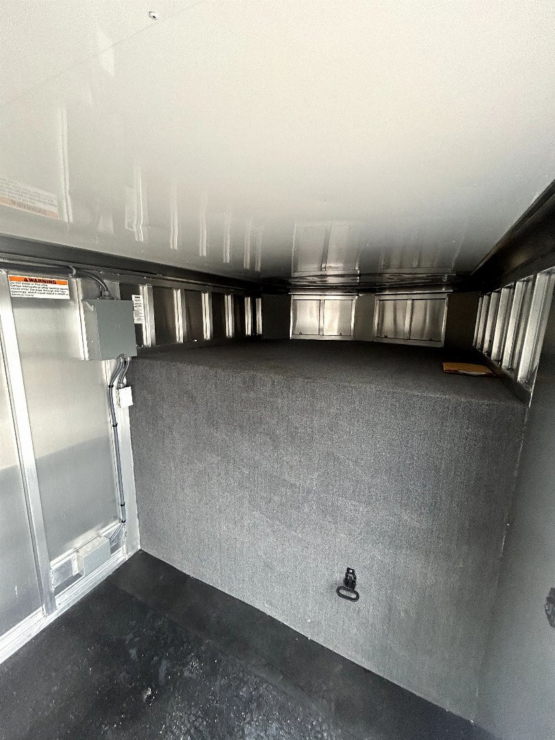 New 2026 Shadow 10 Pen Supreme Gooseneck Show Stock Stock / Stock Combo Trailer