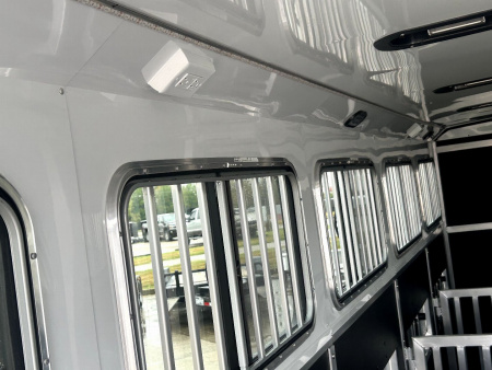 New 2026 Shadow 10 Pen Supreme Gooseneck Show Stock Stock / Stock Combo Trailer