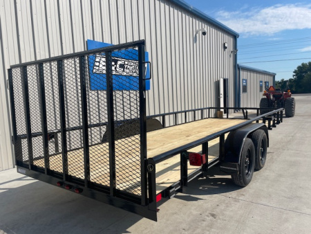 New 2026 DAVIDSON 83X20 TANDEM AXLE PIPE TOP UTILITY W/4' GATE