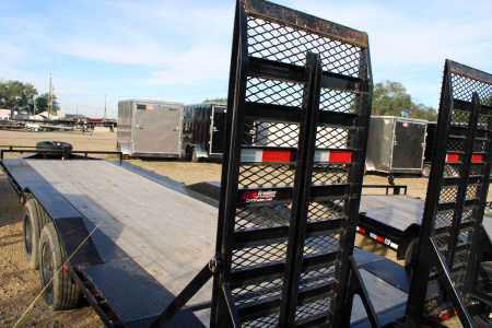 Used 2023 PJ Trailers 24' FR 20K GVWR Equipment Trailer