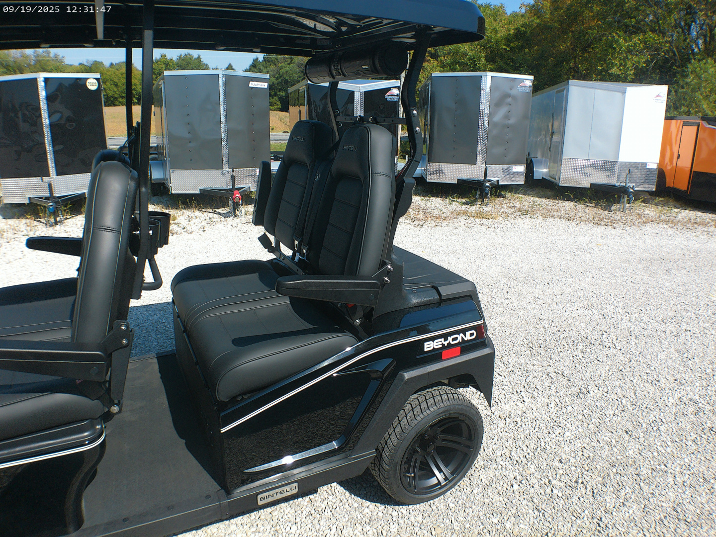 New 2025 Bintelli BEYOND 4P Golf Cart