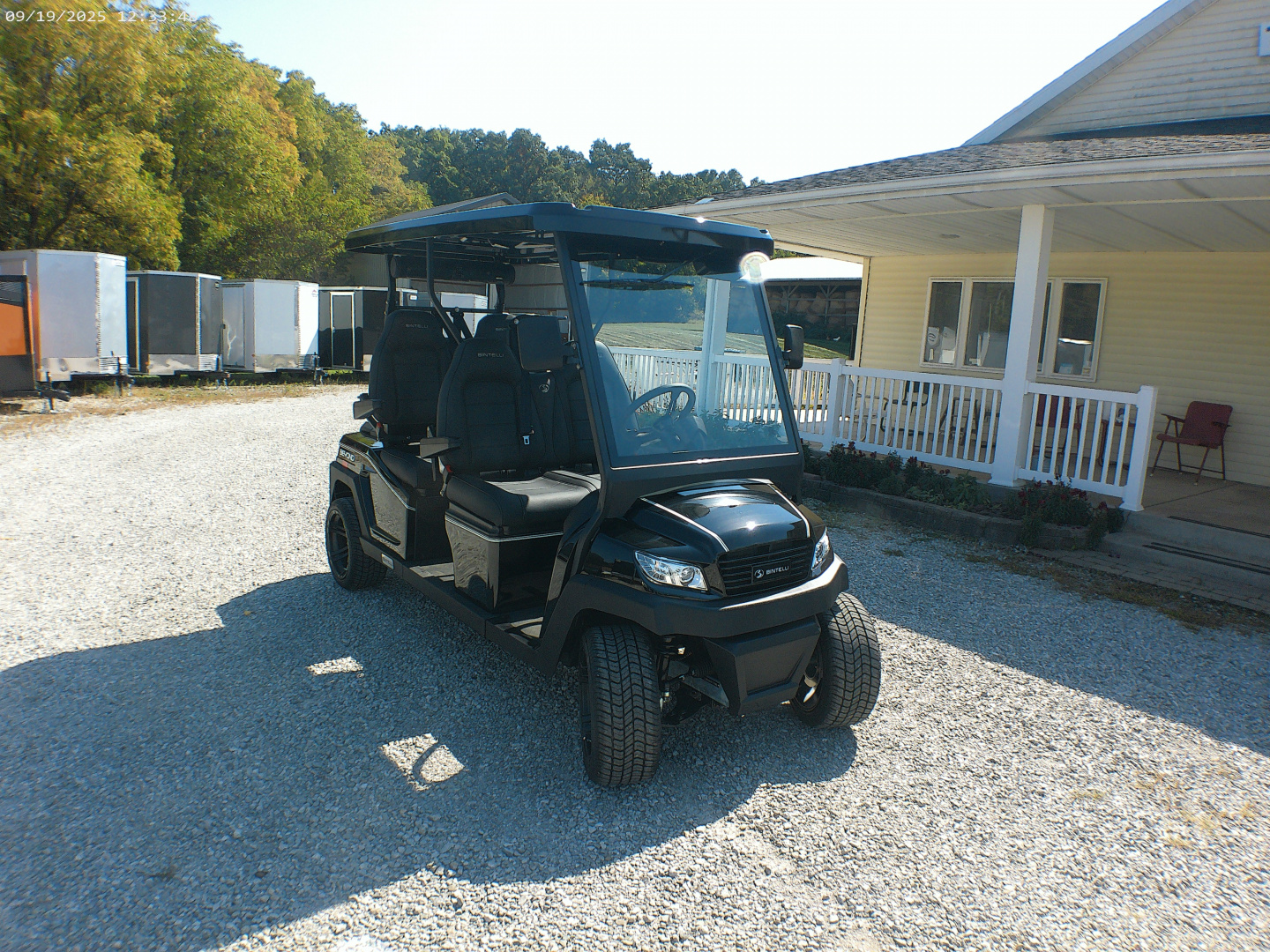 New 2025 Bintelli BEYOND 4P Golf Cart