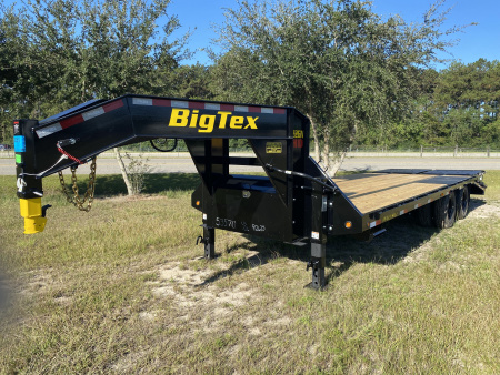 New 2026 Big Tex Trailers 8.05 x 20+5 22GN Equipment Trailer