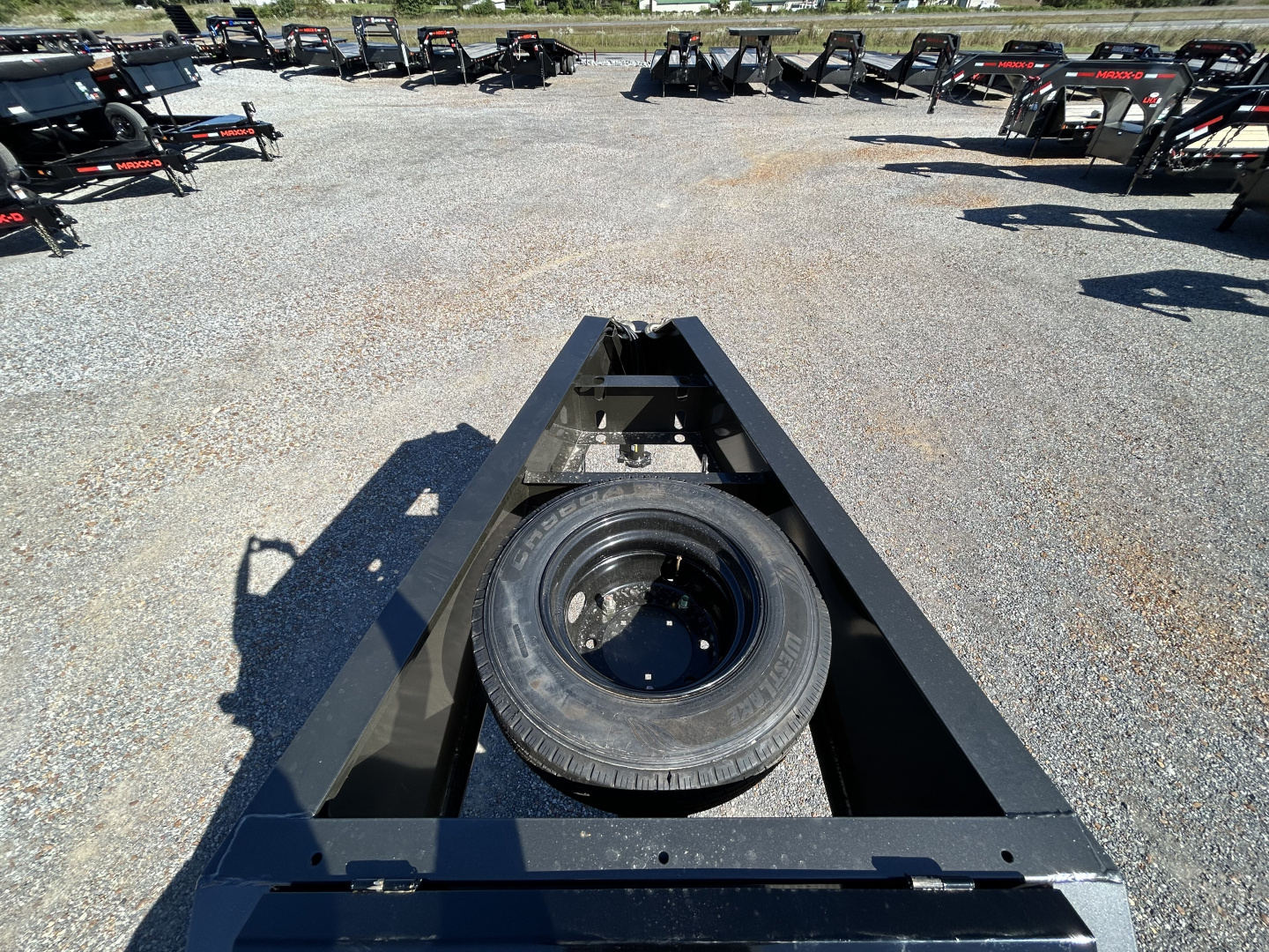 New 2026 MAXXD Gooseneck Flatbed Trailer | 102" x 30' 30K GVWR