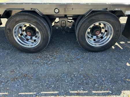 New 2026 MAXXD Gooseneck Flatbed Trailer | 102" x 30' 30K GVWR