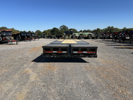 New 2026 MAXXD Gooseneck Flatbed Trailer | 102" x 30' 30K GVWR
