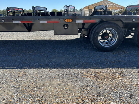 New 2026 MAXXD Gooseneck Flatbed Trailer | 102" x 30' 30K GVWR