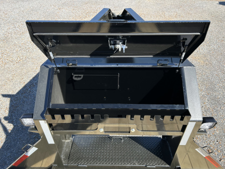 New 2026 MAXXD Gooseneck Flatbed Trailer | 102" x 30' 30K GVWR