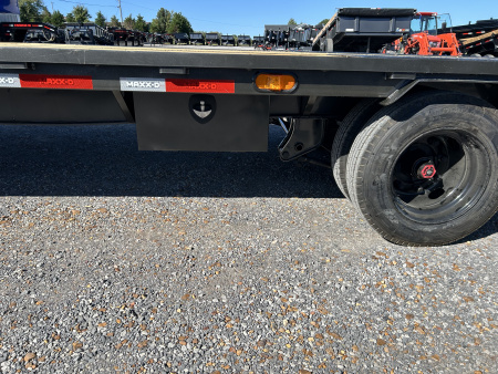 New 2026 MAXXD Gooseneck Flatbed Trailer | 102" x 28' 30K GVWR