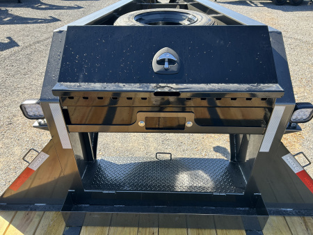 New 2026 MAXXD Gooseneck Flatbed Trailer | 102" x 28' 30K GVWR