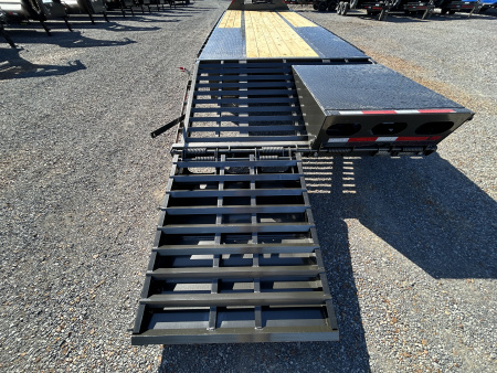 New 2026 MAXXD Gooseneck Flatbed Trailer | 102" x 28' 30K GVWR