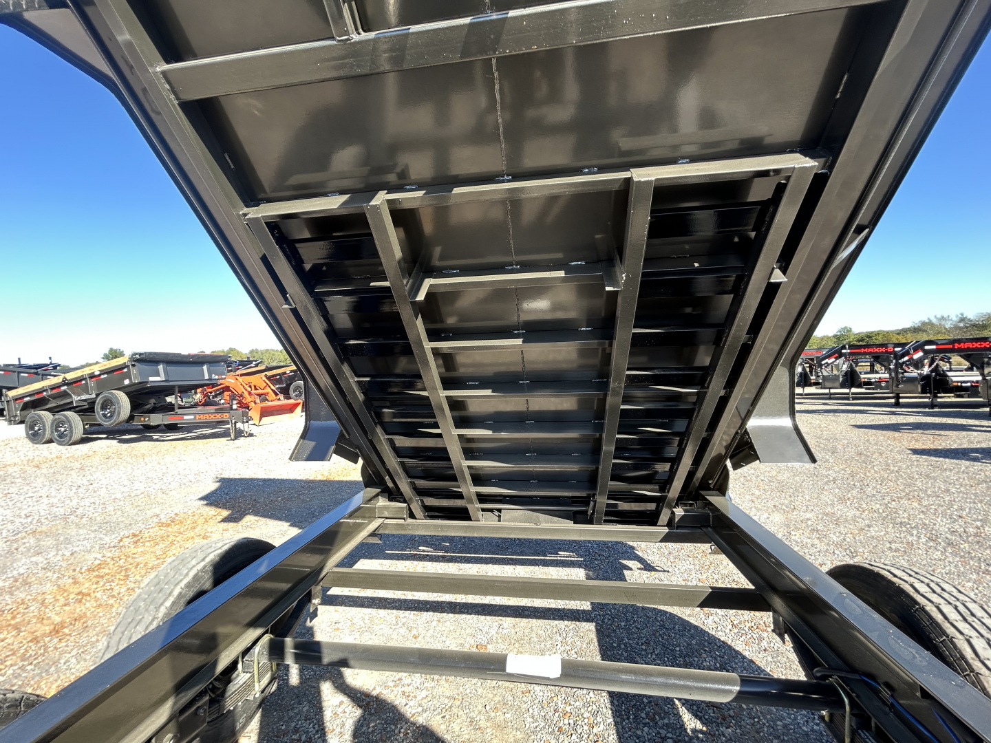 New 2026 MAXXD Dump Trailer | 14' x 83" | 14K GVWR