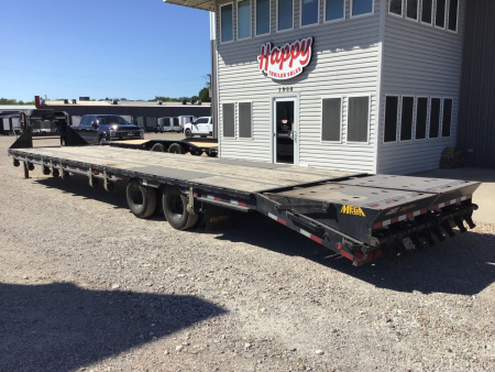 Used 2021 Big Tex 102"x40' GN Flatbed w/ Monster Ramps