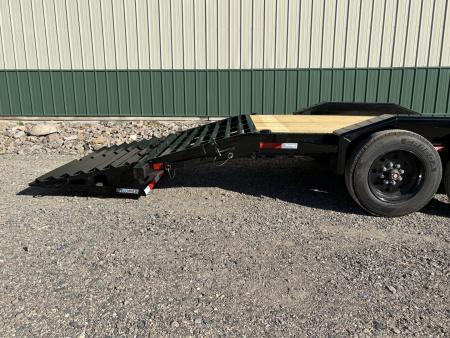 New 2026 22' Diamond C 18k LPX208 Equipment Trailer