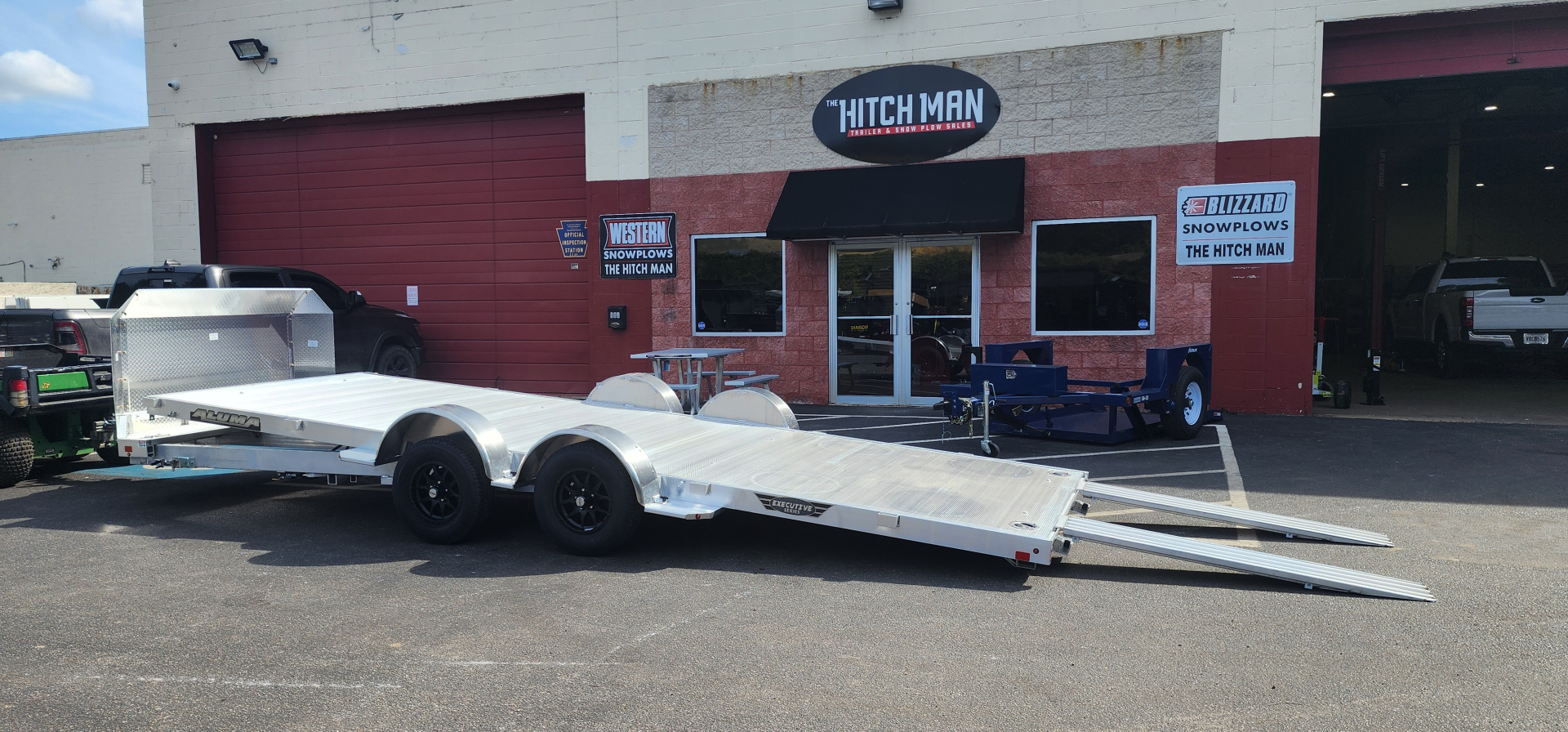 New 6' 9 x 20 Aluma 8220LP Executive Edition TILT Car / Racing Trailer 7k