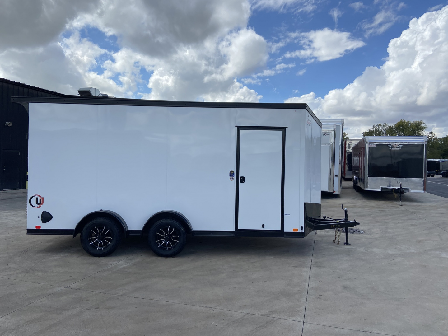 New 2026 United Trailers UJ-7.516TA35-8.5 Cargo / Enclosed Trailer