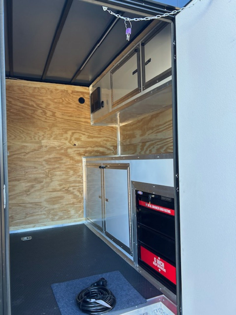 New 2026 Outlaw Trailers 8.5x24 14k Cargo / Enclosed Trailer