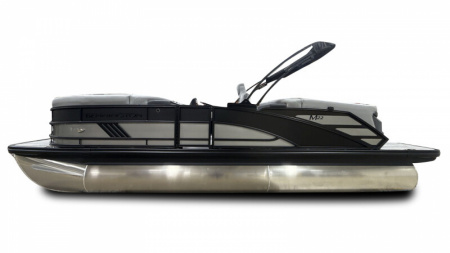 New 2026 Bennington 22' M Series FastBack Tri-toon Boat
