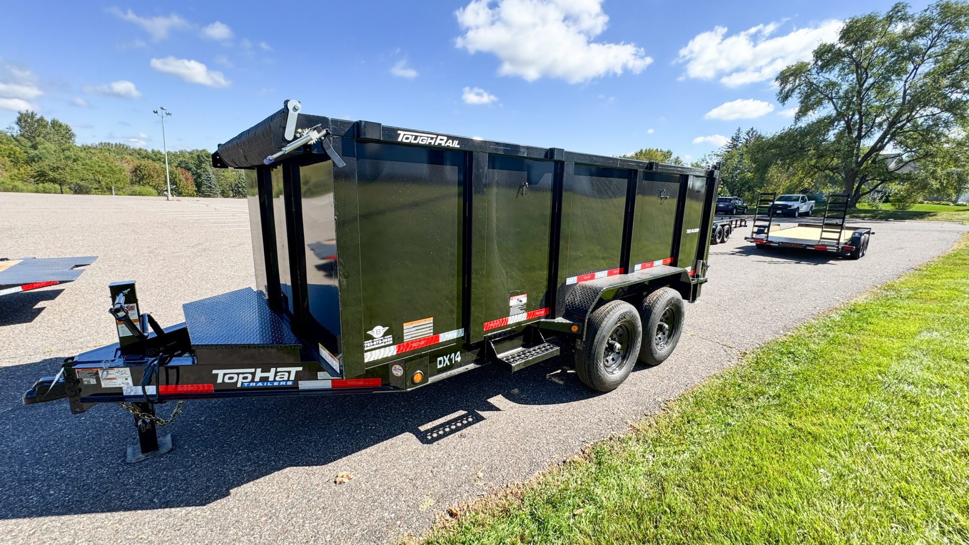New 2025 Top Hat 7X14 Heavy Duty Dump Trailer