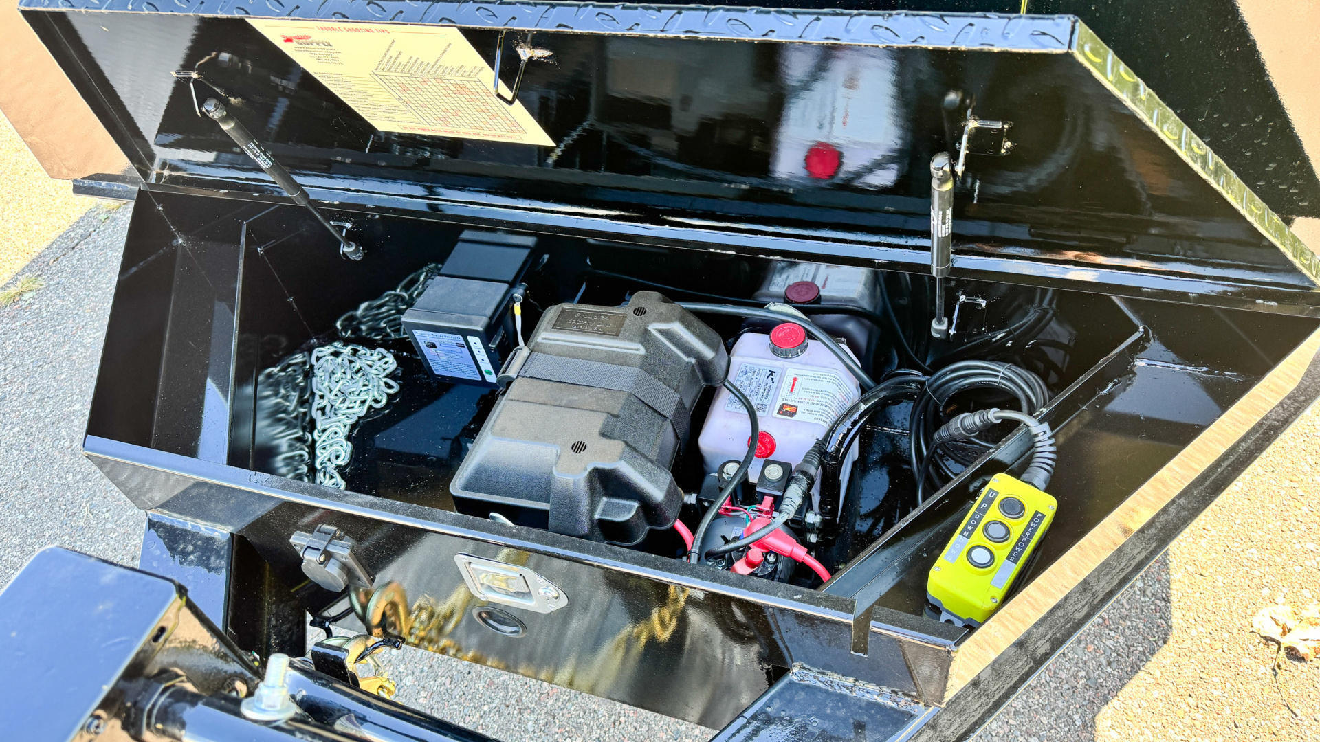 New 2025 Top Hat 7X14 Heavy Duty Dump Trailer