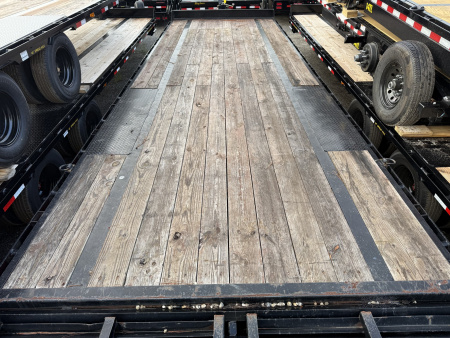 Used 2023 14PH-25BK+5MR Big Tex Trailers 8.5' X 30' Flatbed Trailer
