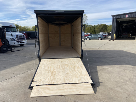 New 2025 United UJ Cargo / Enclosed Trailer 14'