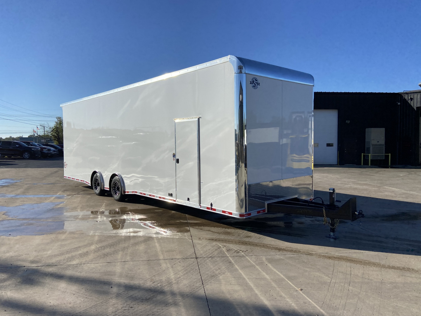 New 2026 United Trailers Car Hauler UXT 32'