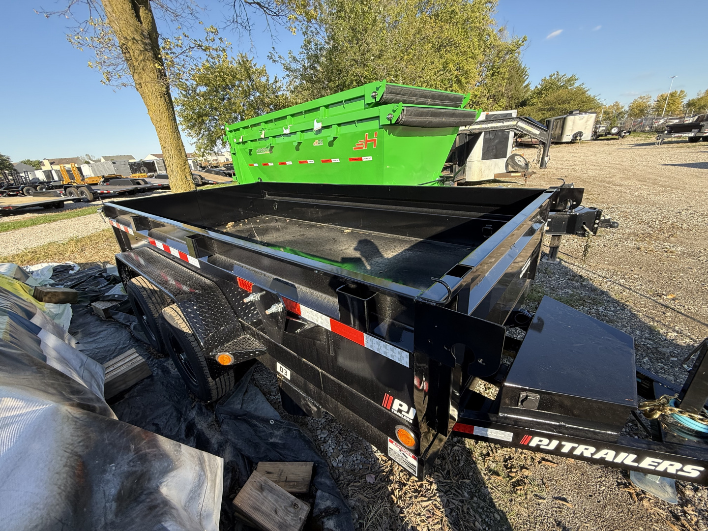 New 2026 PJ Trailer D3122 Dump Trailer 72X12 TA 24" SIDES (GVW:9990) BLACK