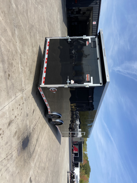 New 2026 United Trailers Car Hauler UXT 28'