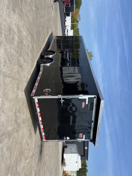 New 2026 United Trailers Car Hauler UXT 28'