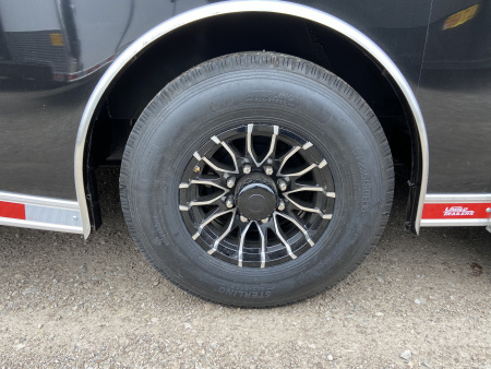 New 2026 United Trailers Car Hauler UXT 28'