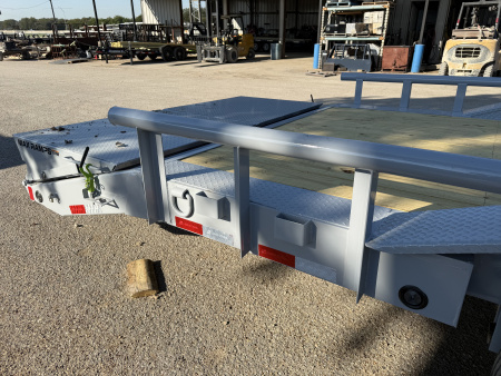 New 2026 Load Trail GC 102X32 Car Hauler