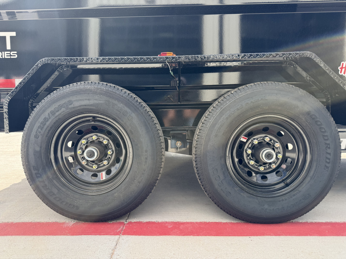 New 2026 PJ 83"x14' BP Tandem Axle Dump w/ 48" Sides – D7