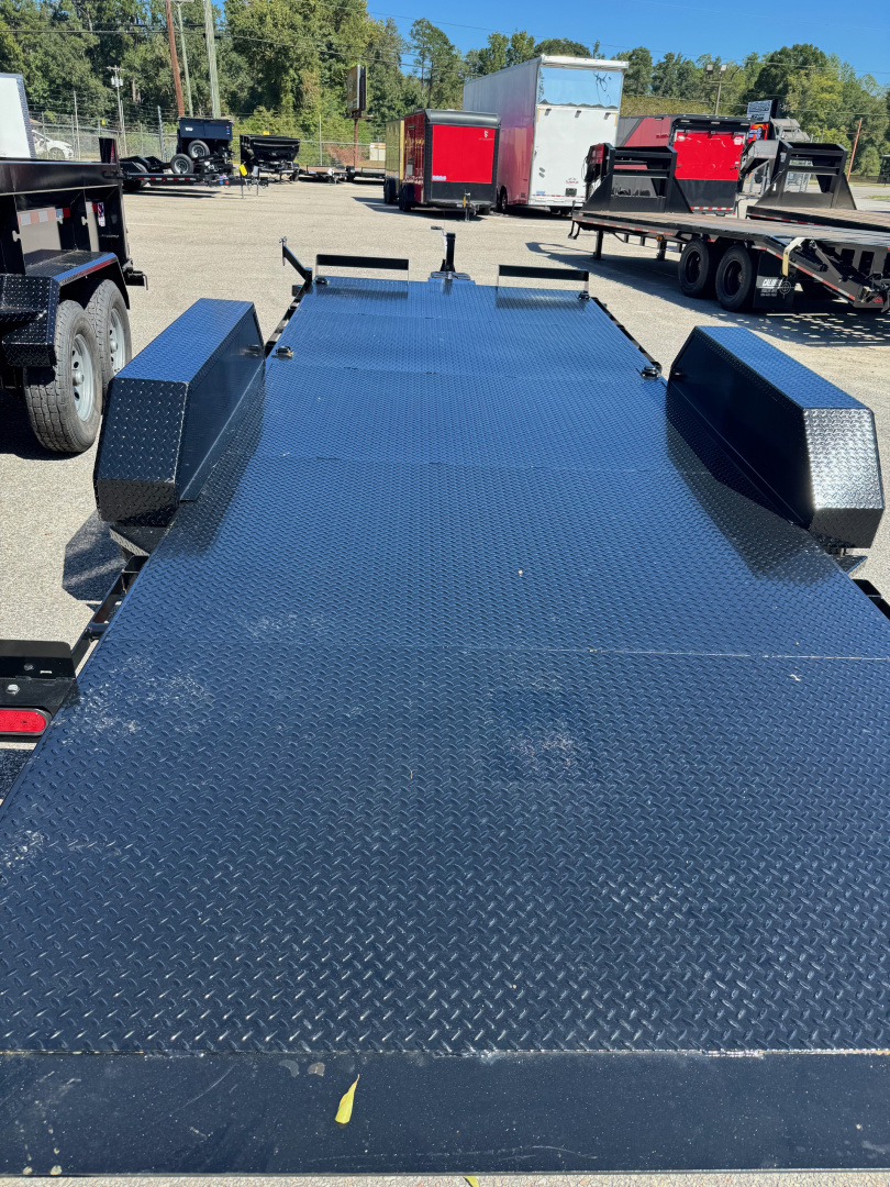 New 2026 Hawke Trailers 7X20 10K Tilt Trailer