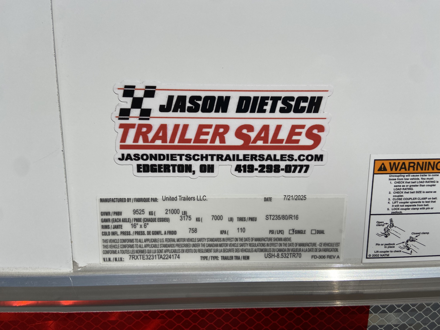 New 2026 United Trailers USH Racing Trailer 32'