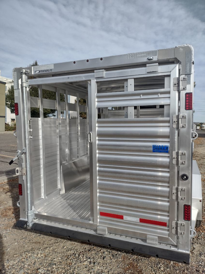 New 2026 Featherlite Trailers Model 8127 20' Stock / Stock Combo Trailer