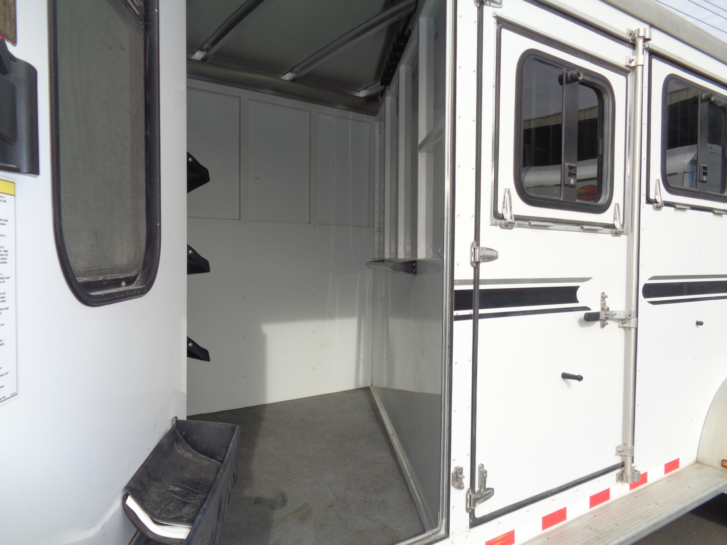 Used 2016 Sundowner Trailers * Rancher Sport 4H SL * 4-Horse Slant Load Horse Trailer