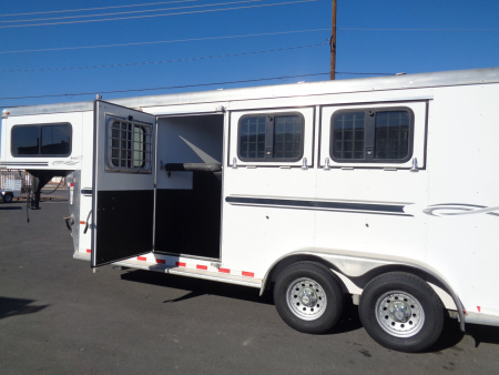 Used 2016 Sundowner Trailers * Rancher Sport 4H SL * 4-Horse Slant Load Horse Trailer
