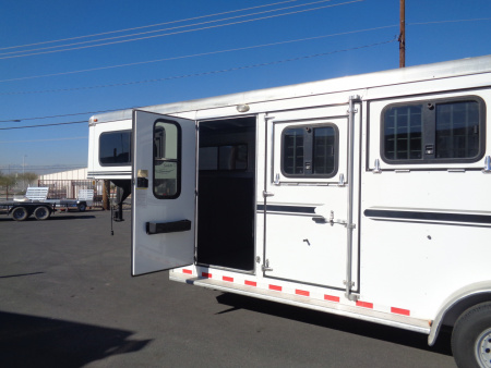 Used 2016 Sundowner Trailers * Rancher Sport 4H SL * 4-Horse Slant Load Horse Trailer