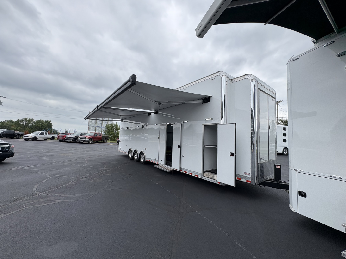 Used 2022 Used United 36' 3-Car Stacker