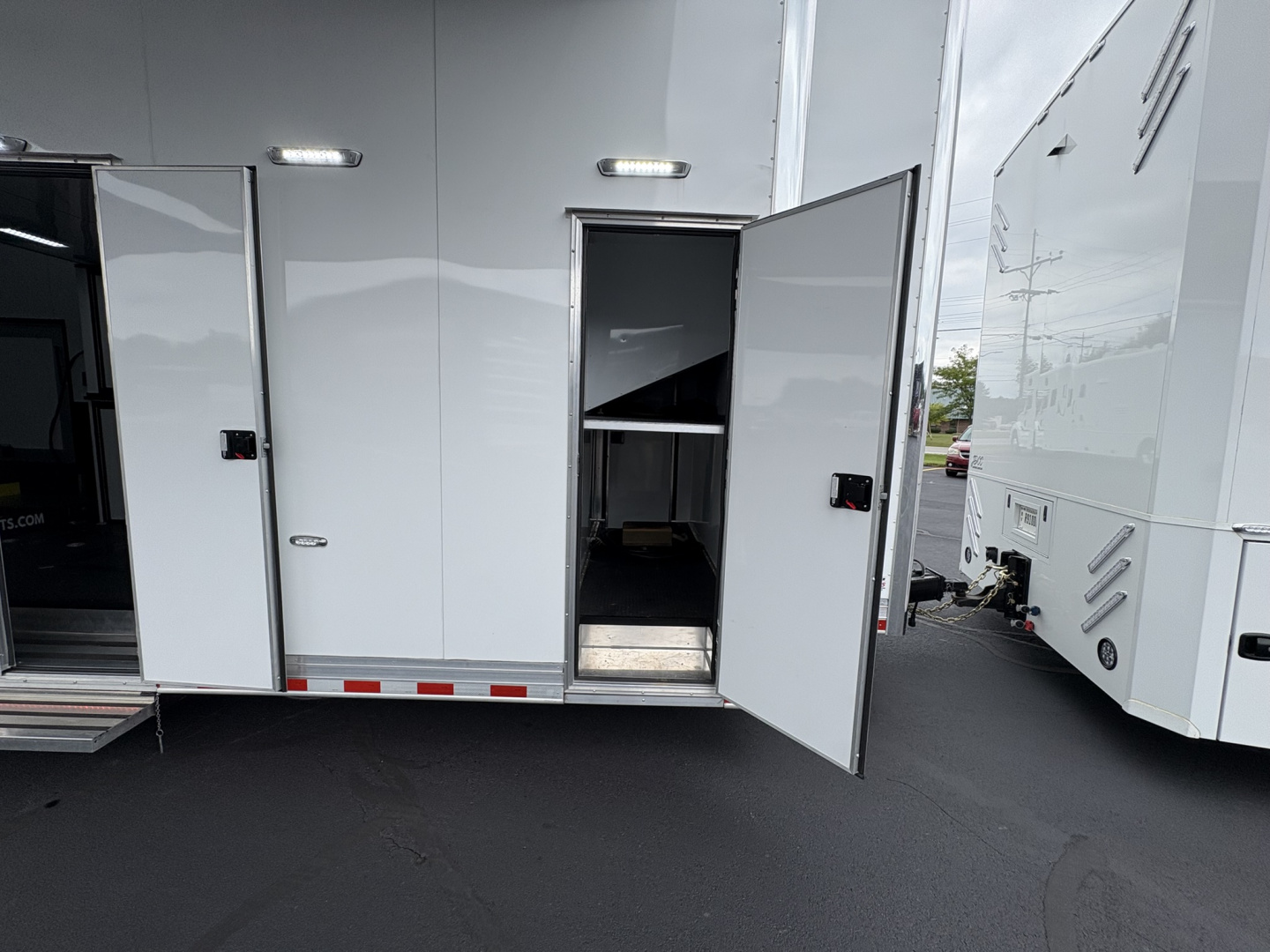 Used 2022 Used United 36' 3-Car Stacker
