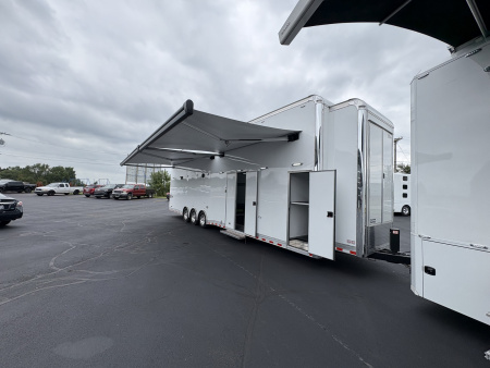 Used 2022 Used United 36' 3-Car Stacker