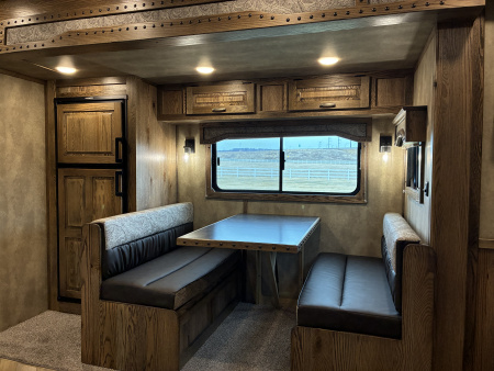 New 2026 Lakota IN8315SR 3H 15' LQ Horse Trailer